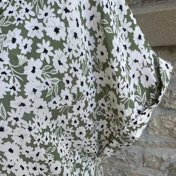 Lily Morgan Shirt - Picture 3 of 4